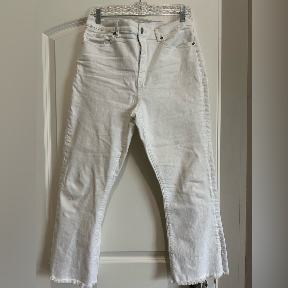 LOFT Cropped White Straight Jeans